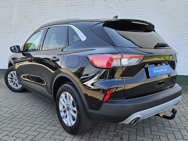Ford Kuga TITANIUM*AHK*ACC*LED*WiPa*BLIS*RFK* Titanium